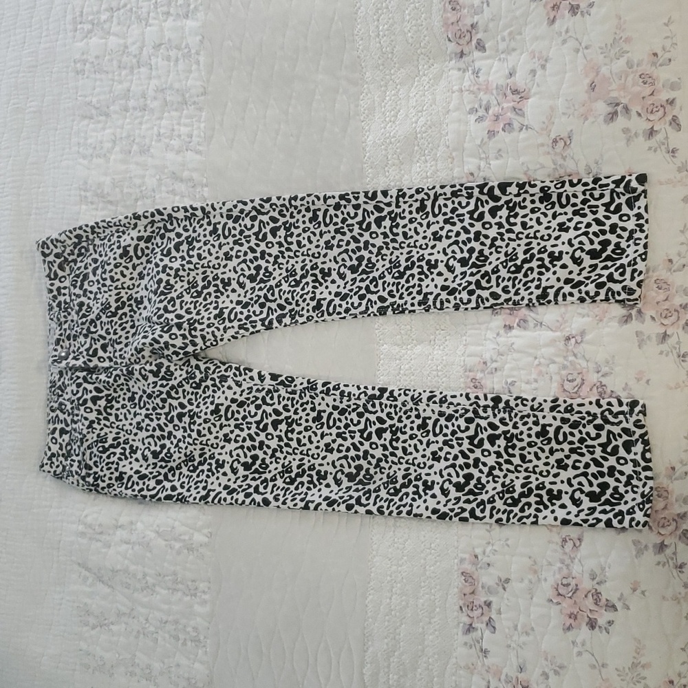 Vigoss animal prints girls pants black/white size 10